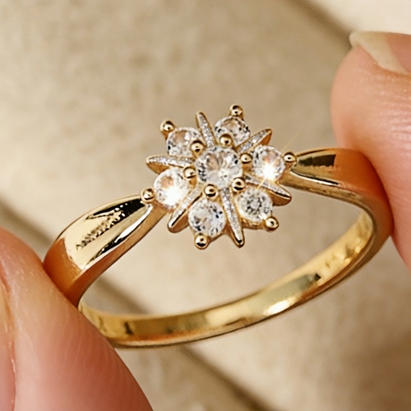 Women's Exquisite Flower Zirconia Ring, Elegant Design